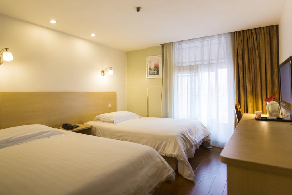 Motel Shanghai Hongqiao Beixinjing Metro Station Tianshan Road Eksteriør billede