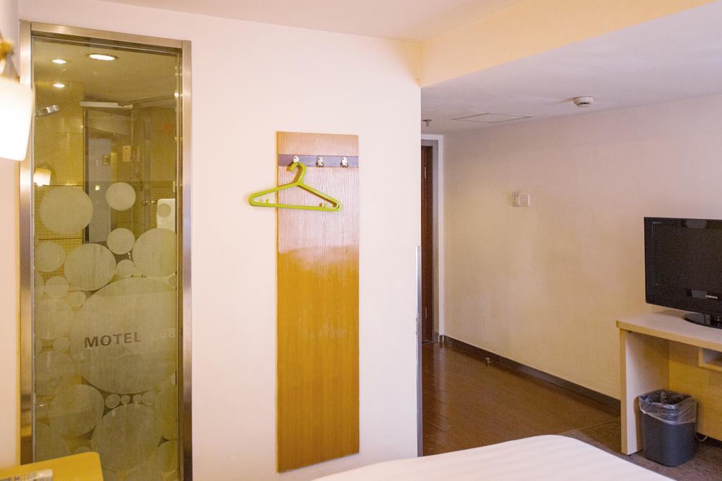Motel Shanghai Hongqiao Beixinjing Metro Station Tianshan Road Eksteriør billede
