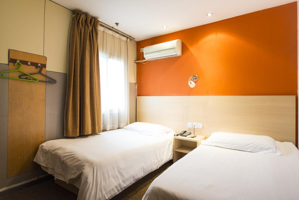 Motel Shanghai Hongqiao Beixinjing Metro Station Tianshan Road Eksteriør billede